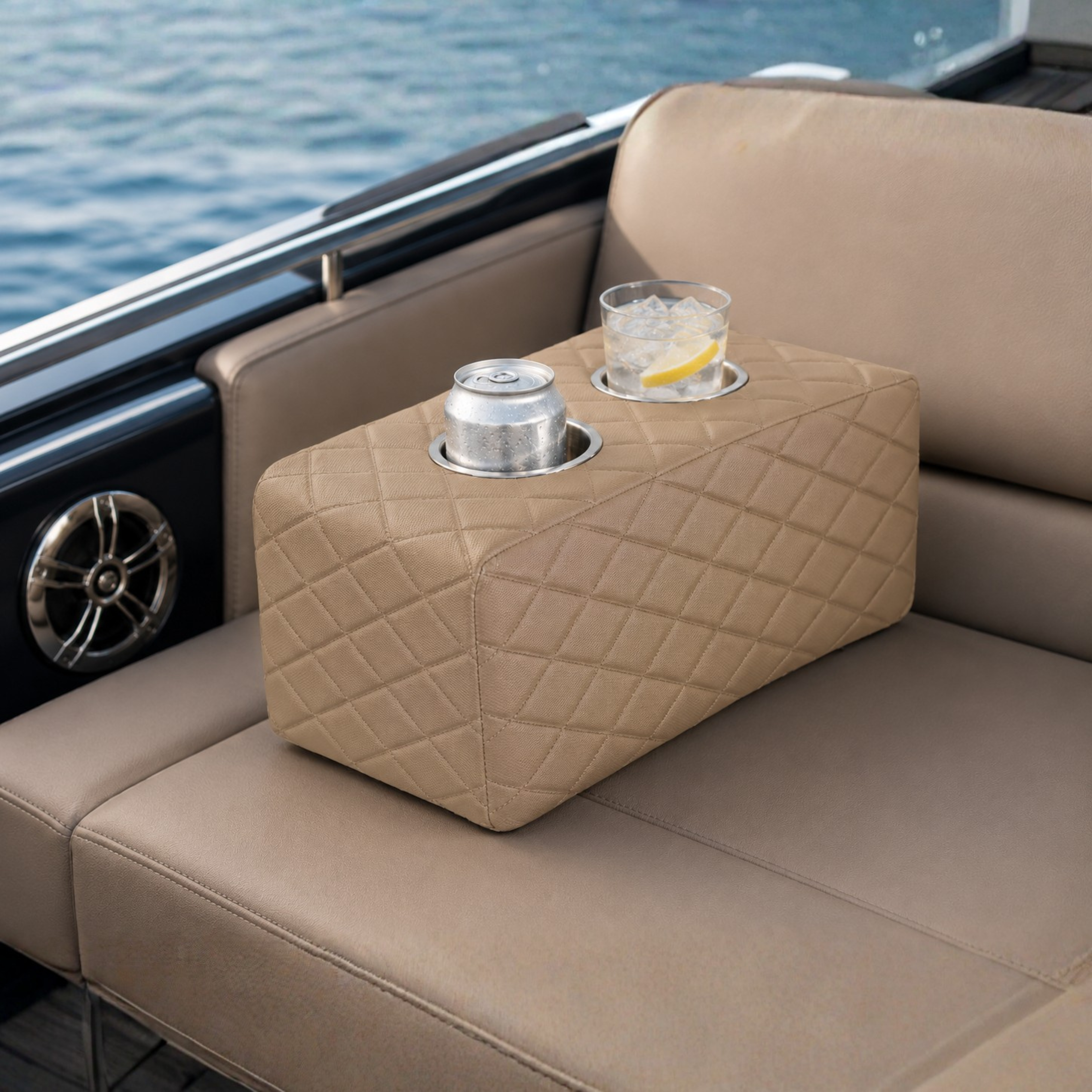 Armsteun Kussens met twee RVS Bekerhouders - Luxe